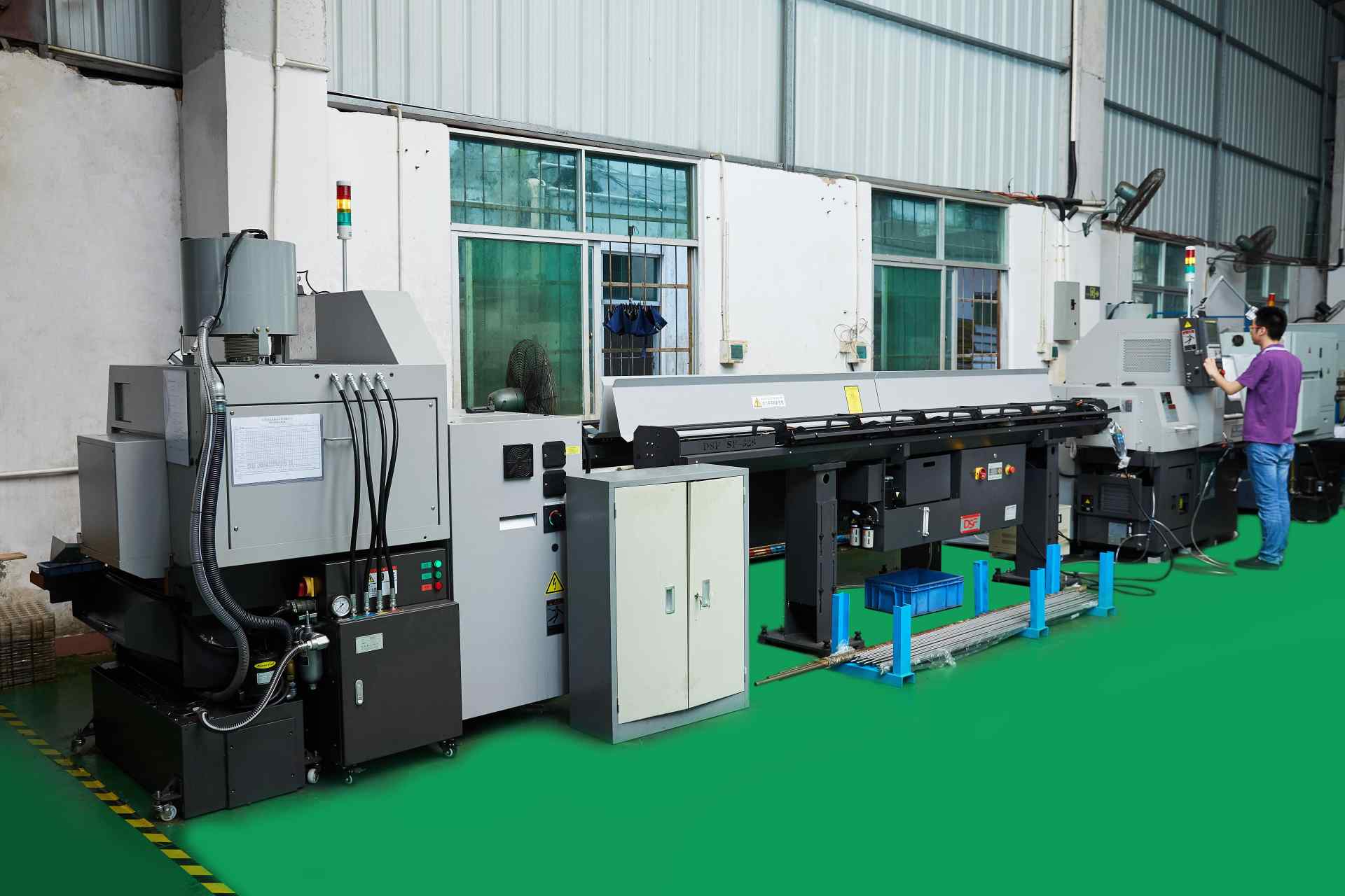 Precision CNC Tunring Center Workshop of China CNC Turning